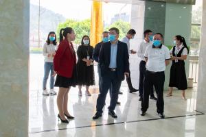 射洪市人民政府副市長(zhǎng)甘健新一行到利美集團(tuán)視察指導(dǎo)工作