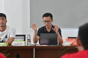 四川大學(xué)科研專(zhuān)家團(tuán)到四川利美進(jìn)行可降解醫(yī)用材料技術(shù)研討