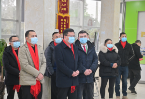 射洪市武安鎮(zhèn)組團(tuán)走進(jìn)四川省利美醫(yī)療用品有限公司開展參觀活動